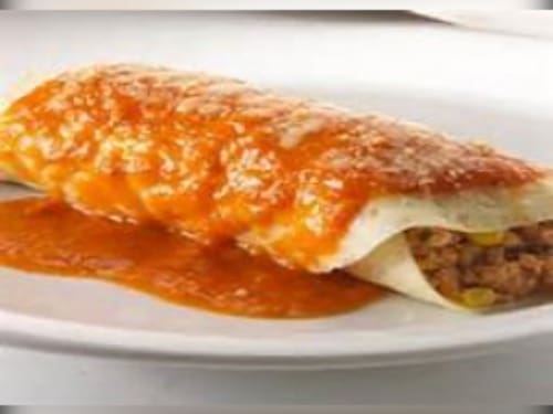 Panqueca de Frango ao Molho